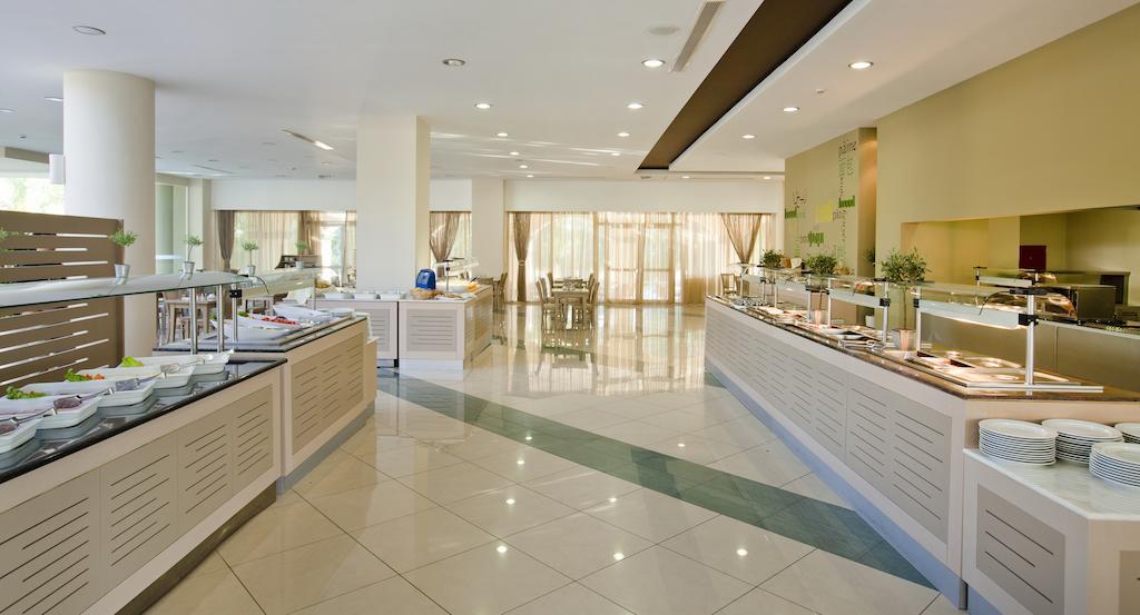 Kipriotis Maris Suites Псалиди Екстериор снимка