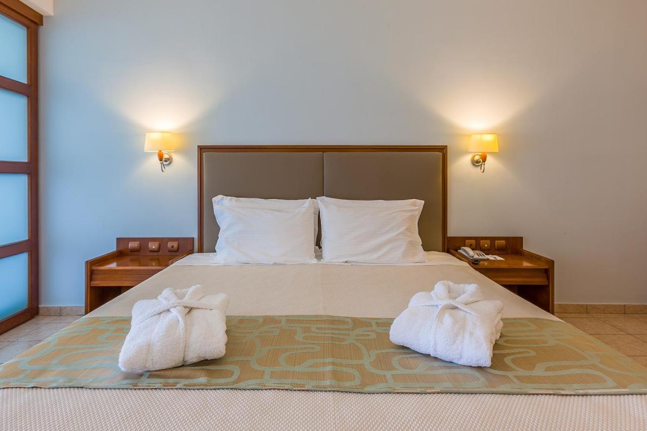 Kipriotis Maris Suites Псалиди Екстериор снимка